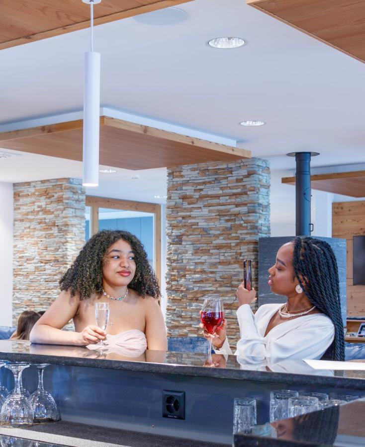 Boutique Hotel Corbetta - Spa 60M2 - La Montagne A 5 Minutes De L'Autoroute A12 Aux Paccots Sur Montreux - Nouveau Loft Familial - Profitez Du Lac Leman Et Des Montagnes En Meme Temps Les Paccots Екстериор снимка