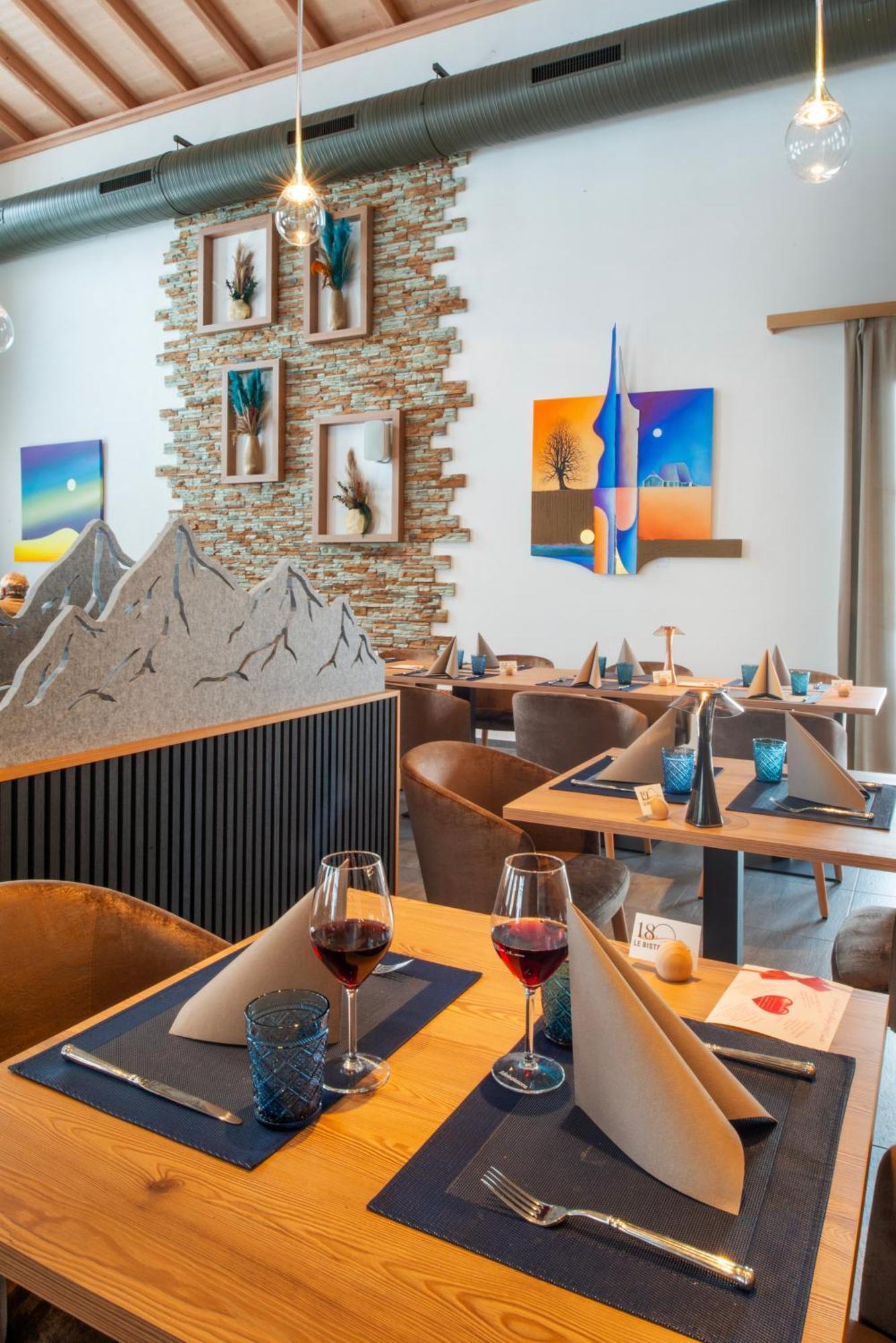 Boutique Hotel Corbetta - Spa 60M2 - La Montagne A 5 Minutes De L'Autoroute A12 Aux Paccots Sur Montreux - Nouveau Loft Familial - Profitez Du Lac Leman Et Des Montagnes En Meme Temps Les Paccots Екстериор снимка