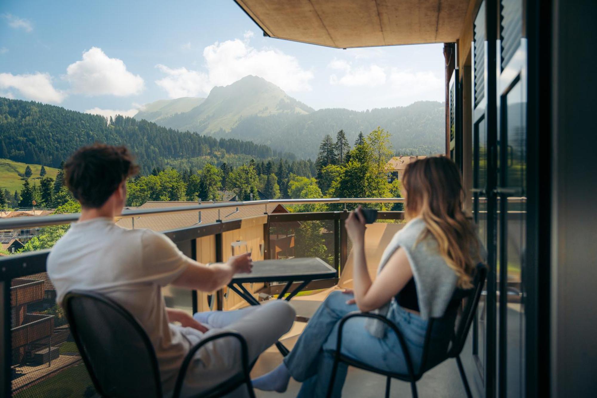 Boutique Hotel Corbetta - Spa 60M2 - La Montagne A 5 Minutes De L'Autoroute A12 Aux Paccots Sur Montreux - Nouveau Loft Familial - Profitez Du Lac Leman Et Des Montagnes En Meme Temps Les Paccots Екстериор снимка