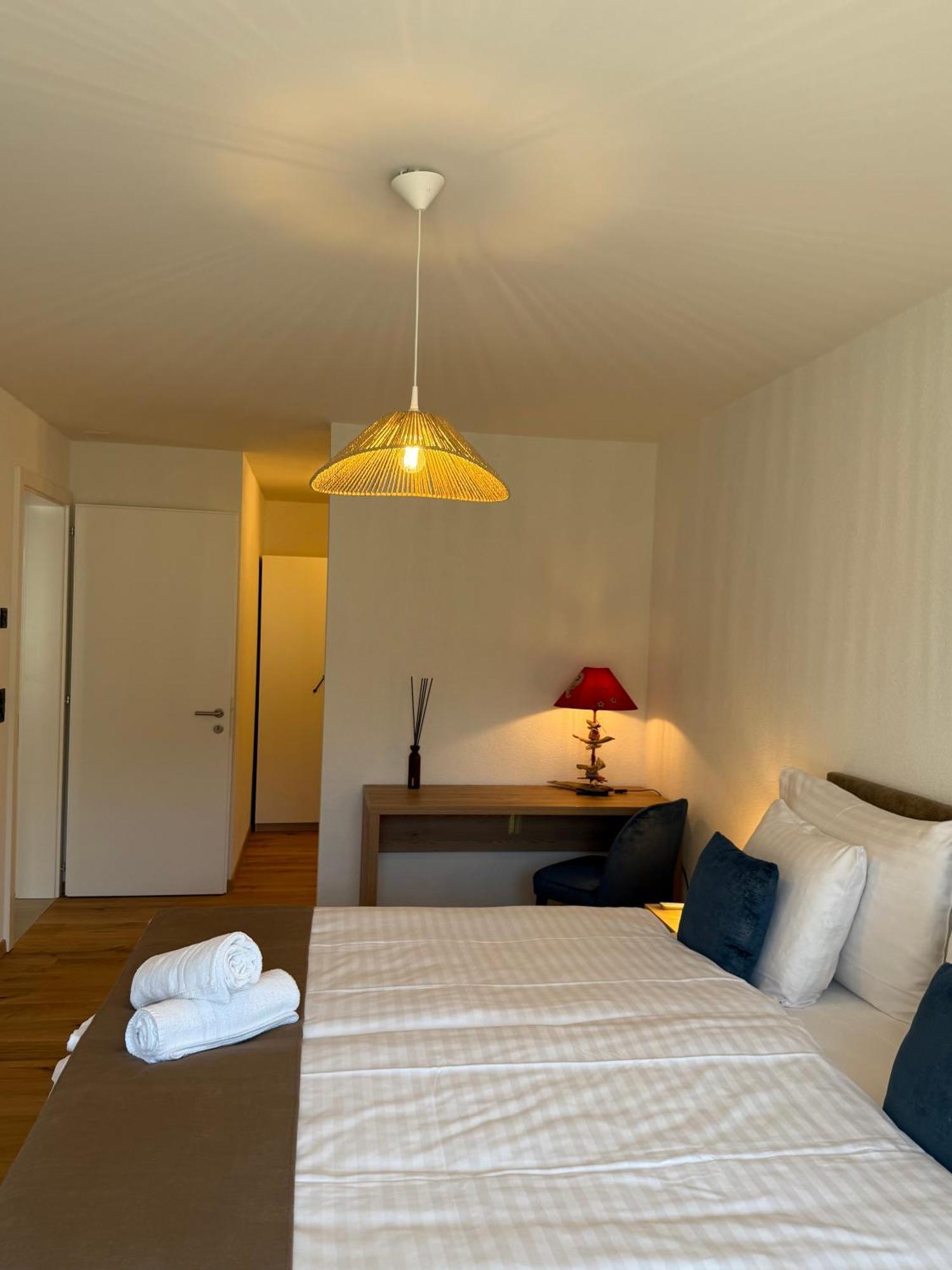 Boutique Hotel Corbetta - Spa 60M2 - La Montagne A 5 Minutes De L'Autoroute A12 Aux Paccots Sur Montreux - Nouveau Loft Familial - Profitez Du Lac Leman Et Des Montagnes En Meme Temps Les Paccots Екстериор снимка