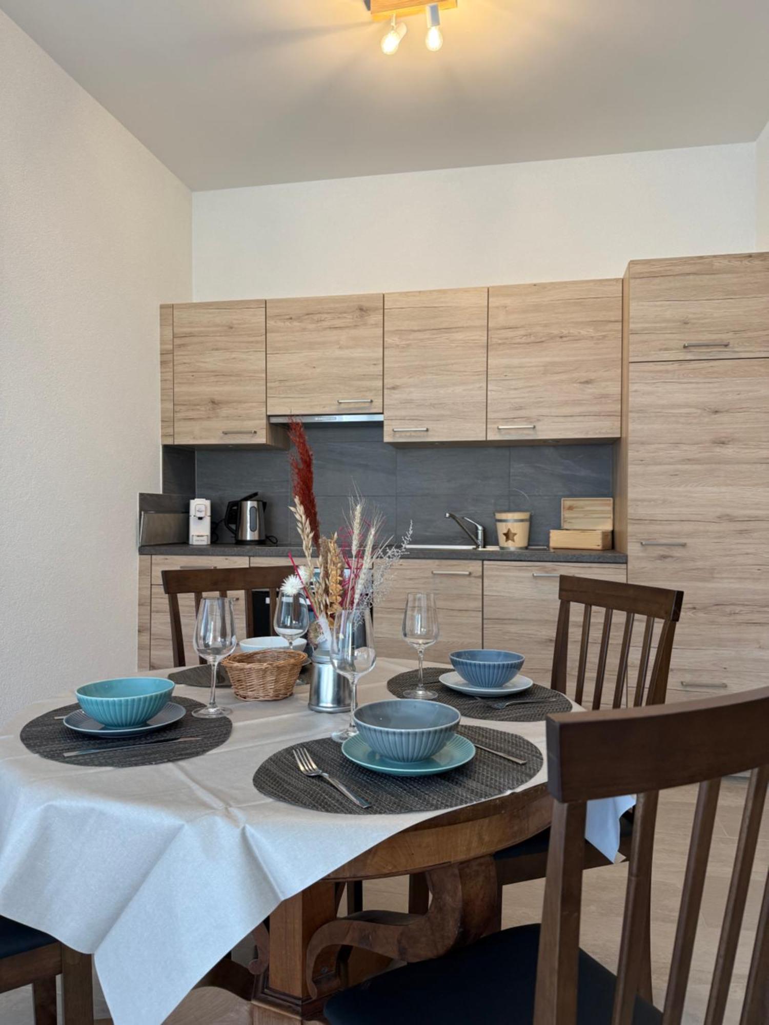 Boutique Hotel Corbetta - Spa 60M2 - La Montagne A 5 Minutes De L'Autoroute A12 Aux Paccots Sur Montreux - Nouveau Loft Familial - Profitez Du Lac Leman Et Des Montagnes En Meme Temps Les Paccots Екстериор снимка